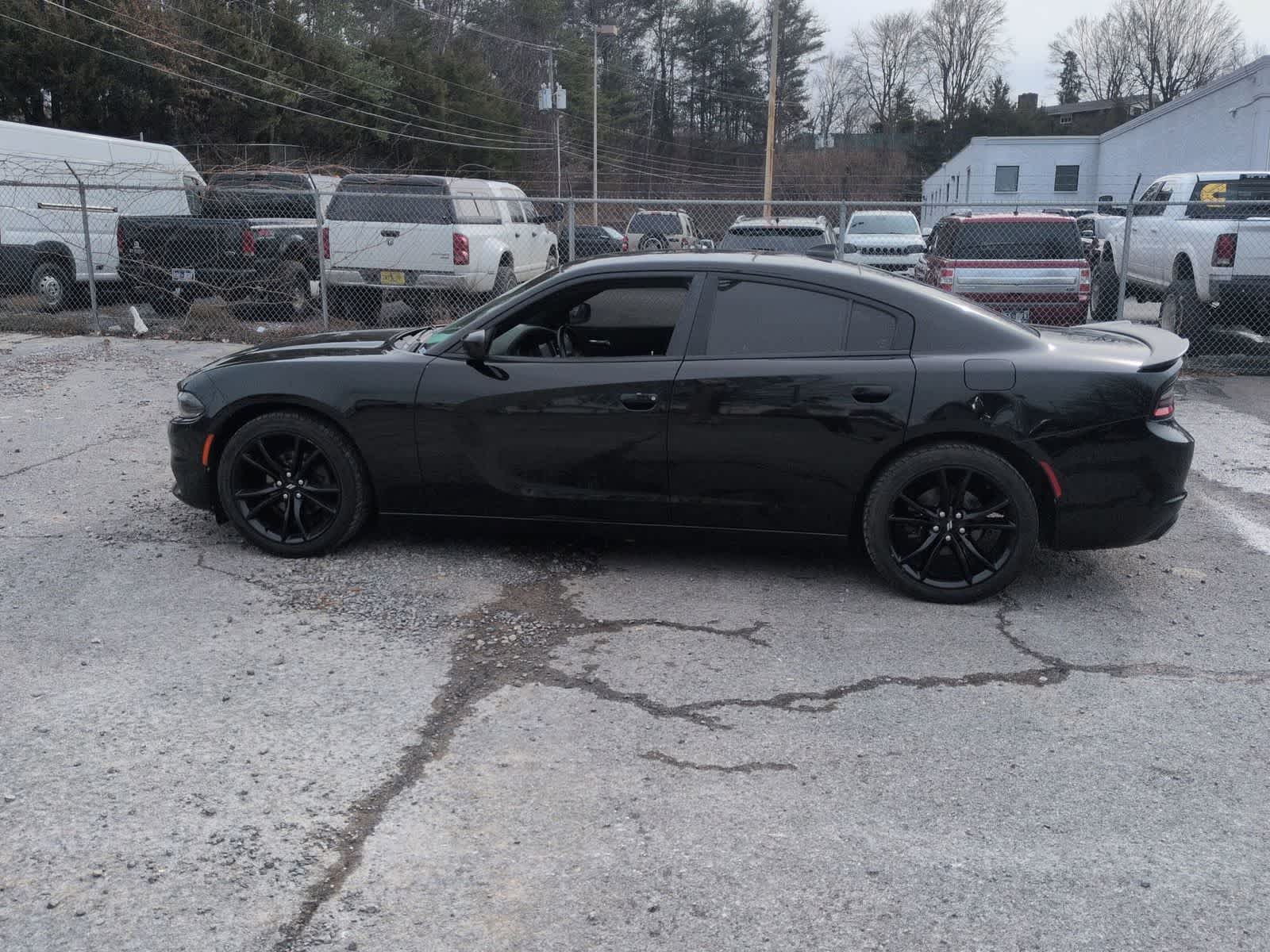 Thumbnail: 2017 Dodge Charger - 5