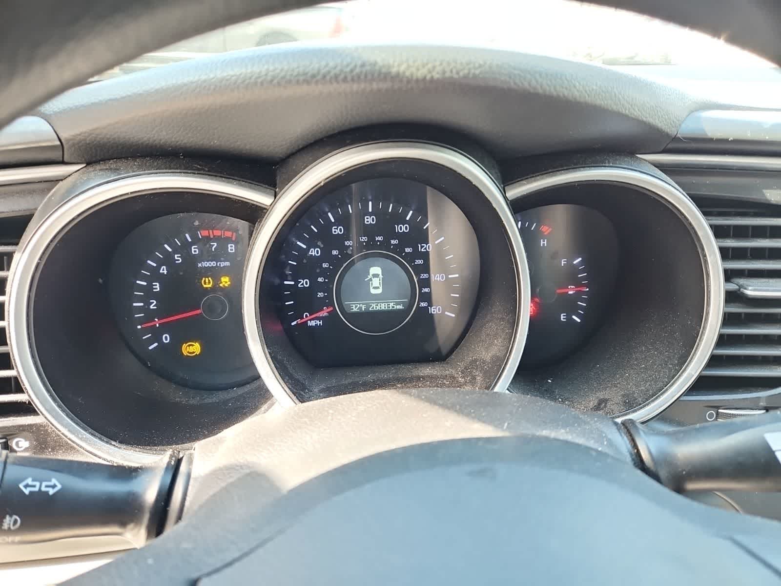 Thumbnail: 2015 Kia Optima - 9