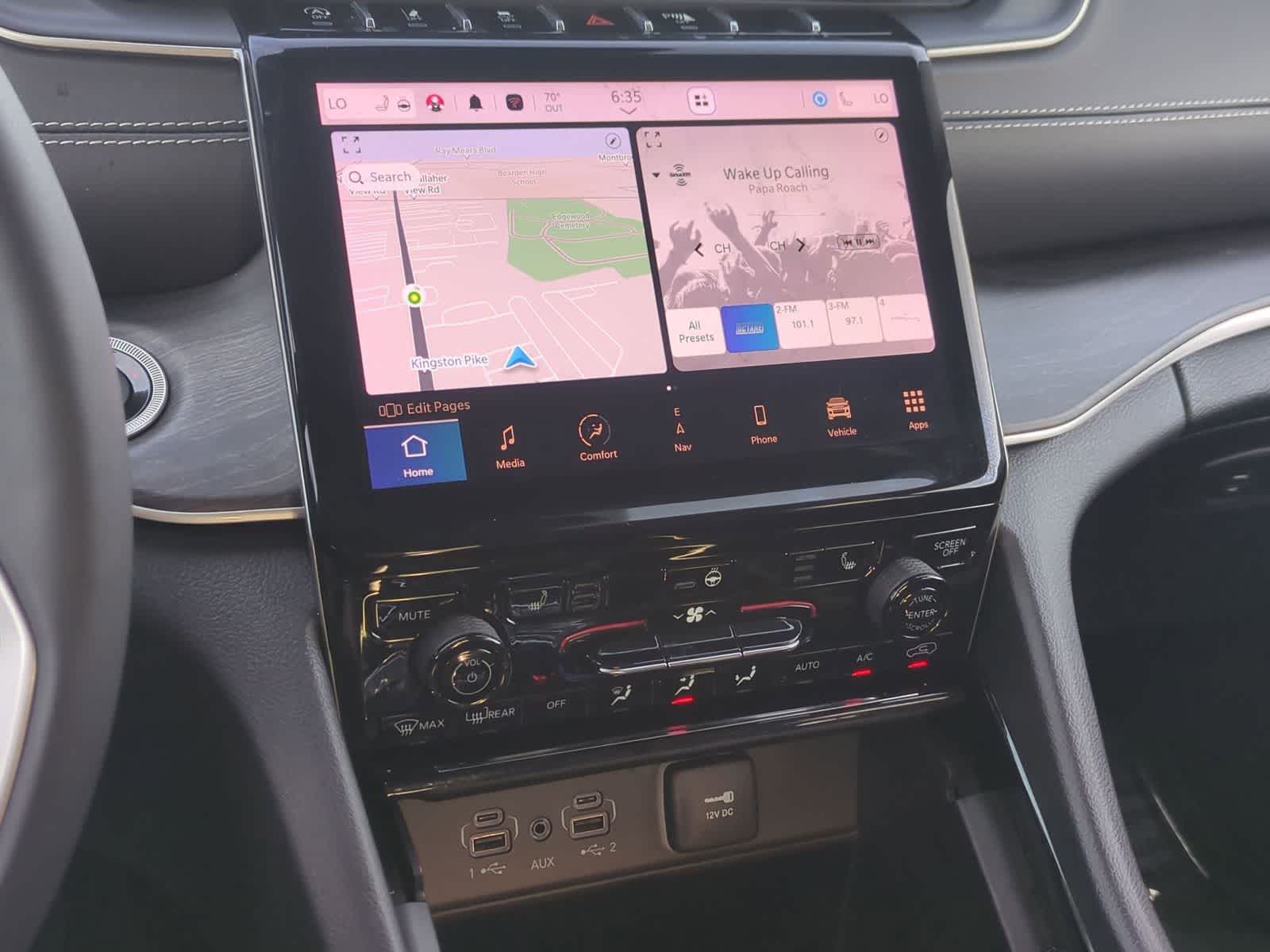 Thumbnail: 2023 Jeep Grand Cherokee - 29