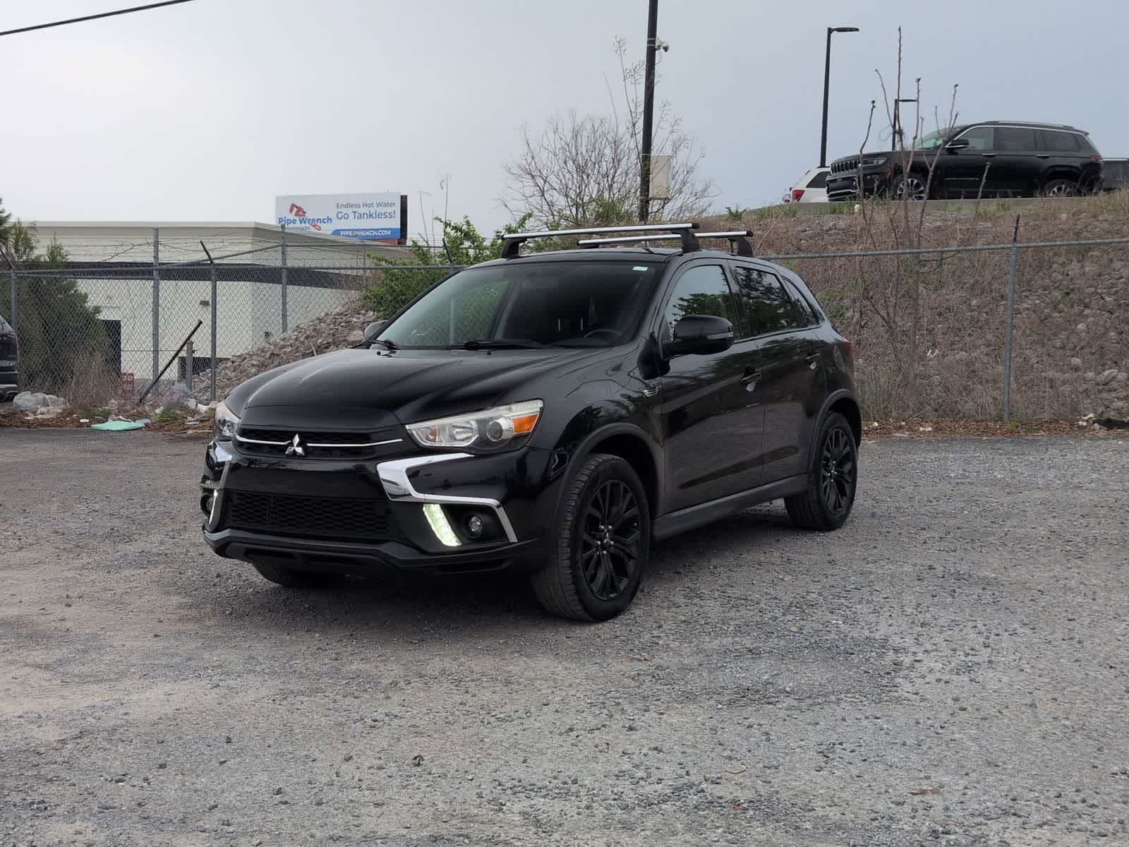 Thumbnail: 2019 Mitsubishi Outlander Sport - 4