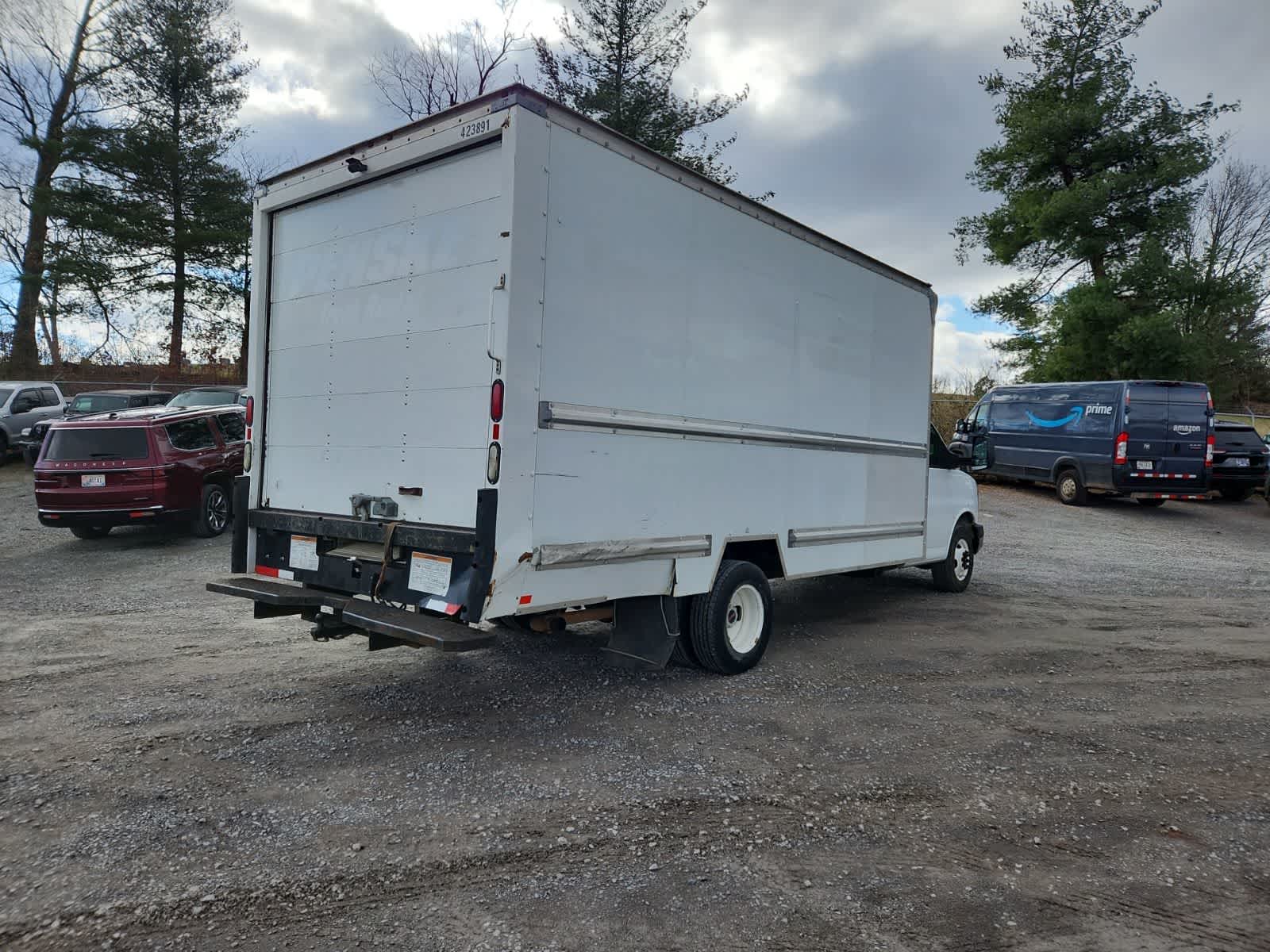 Thumbnail: 2016 GMC Savana - 5