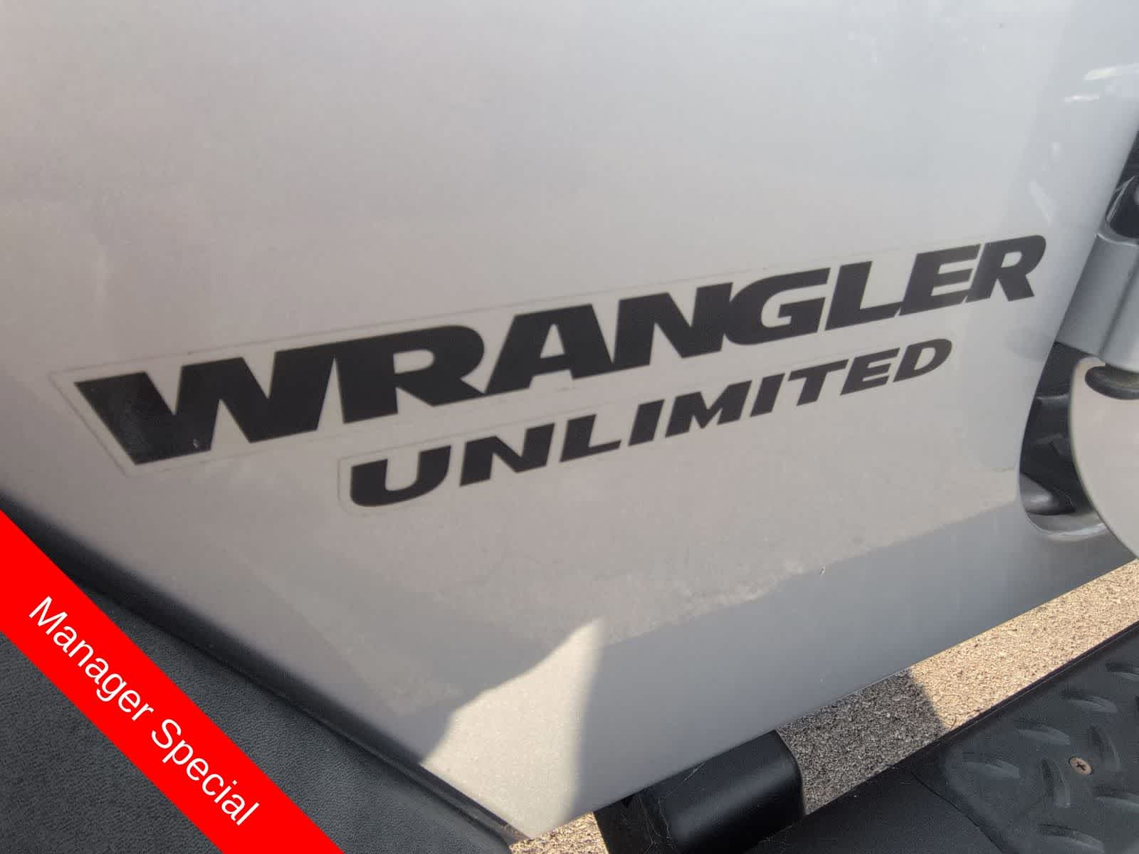 Thumbnail: 2010 Jeep Wrangler - 12