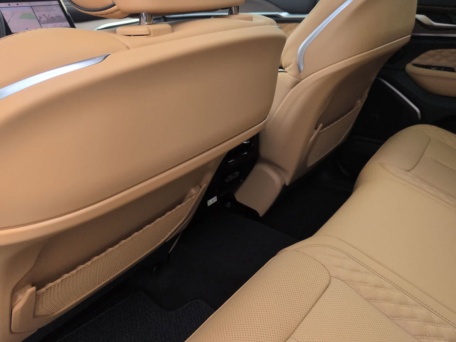 Thumbnail: 2025 Jeep Grand Cherokee - 17