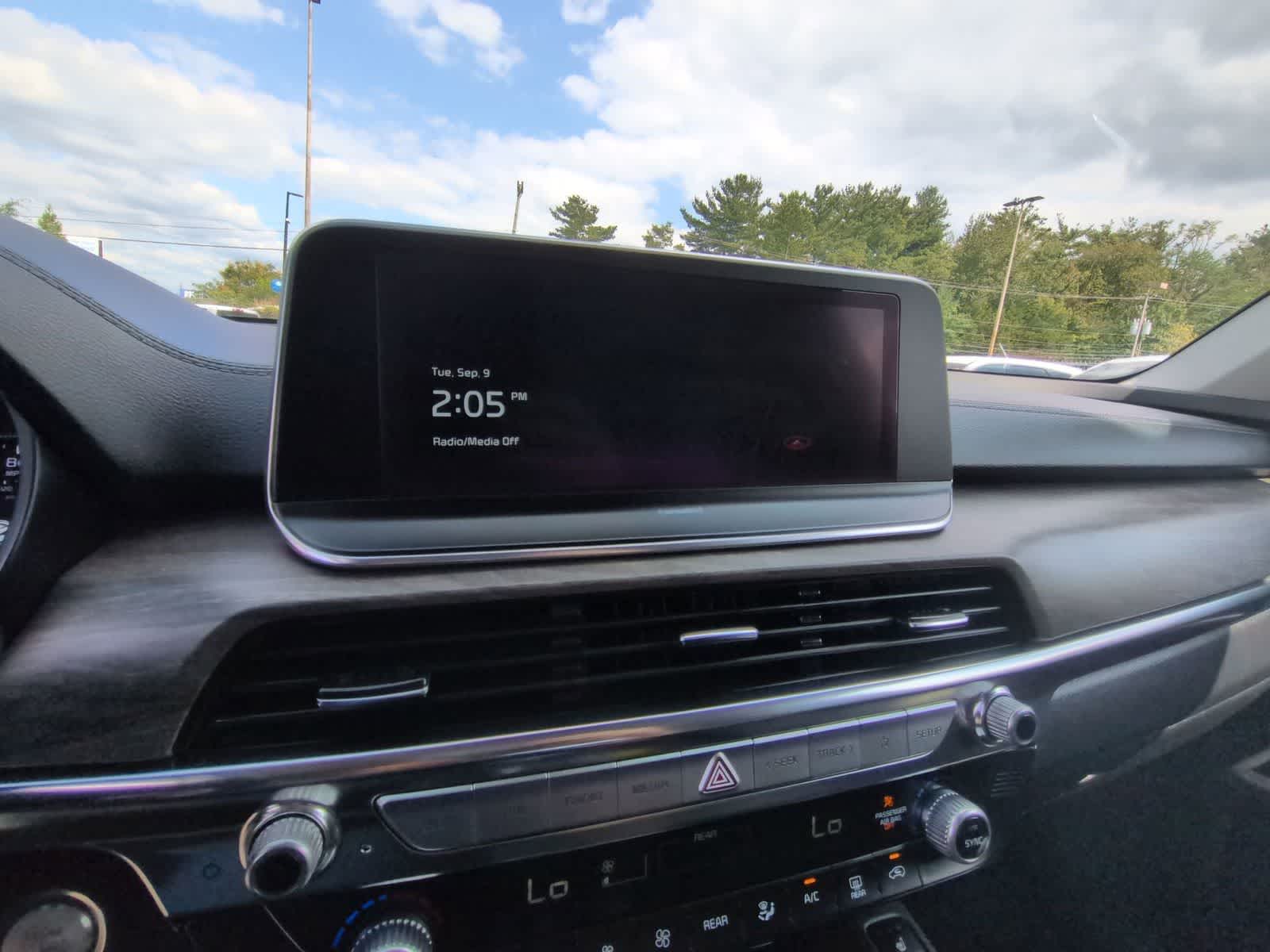 Thumbnail: 2022 Kia Telluride - 26