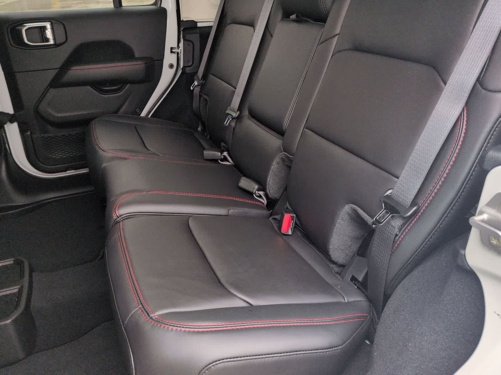 Thumbnail: 2026 Jeep Wrangler - 18