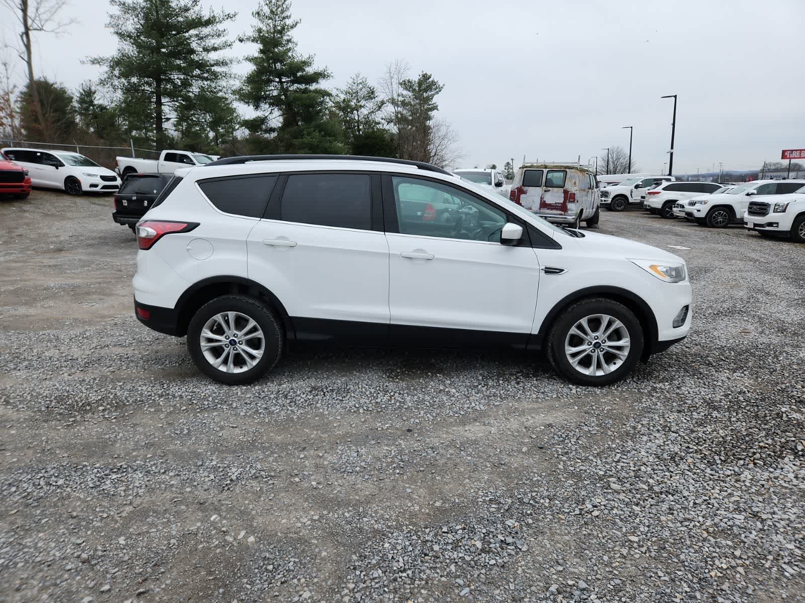 Thumbnail: 2018 Ford Escape - 6