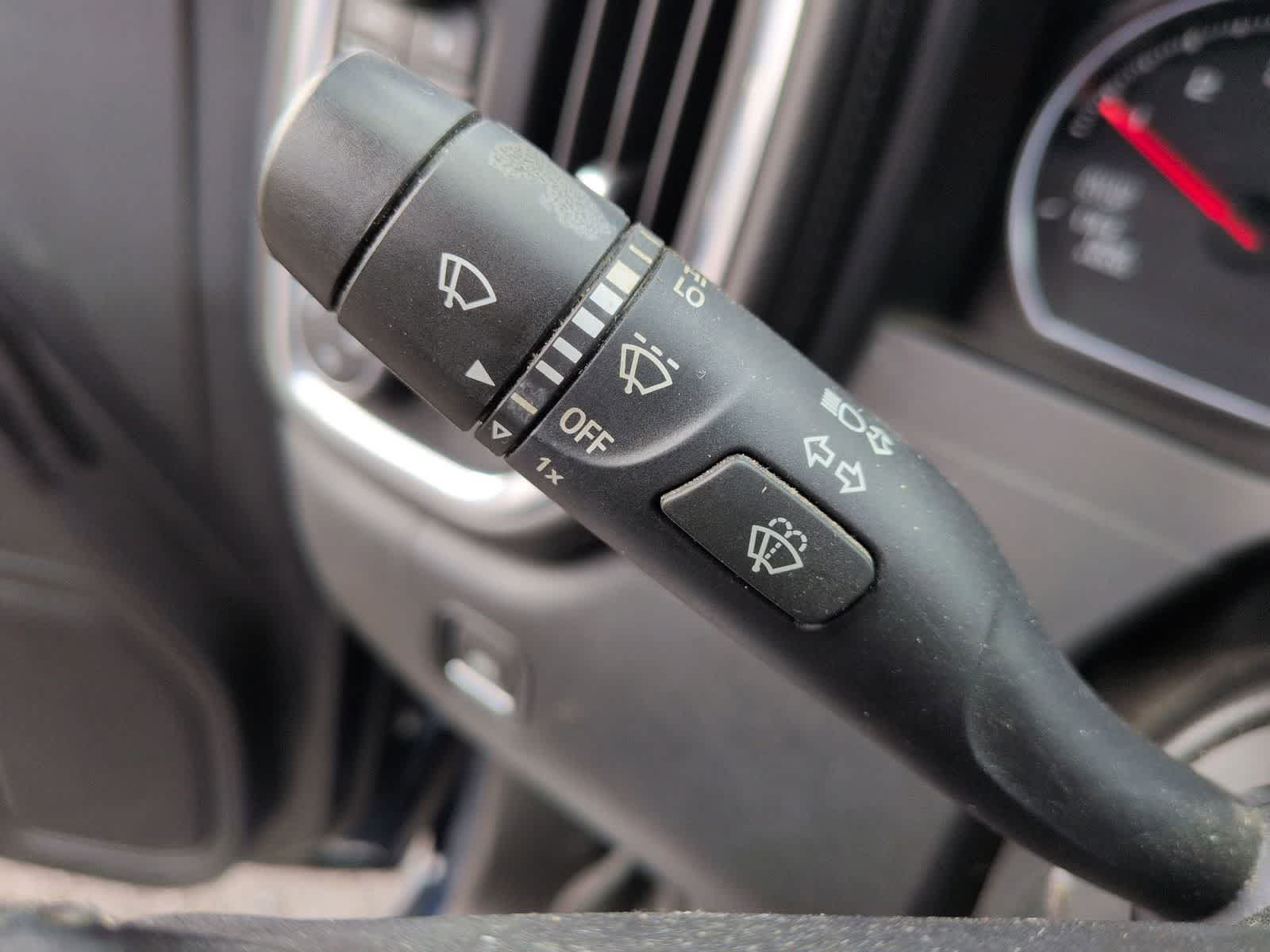 Thumbnail: 2021 Chevrolet Silverado 1500 - 20