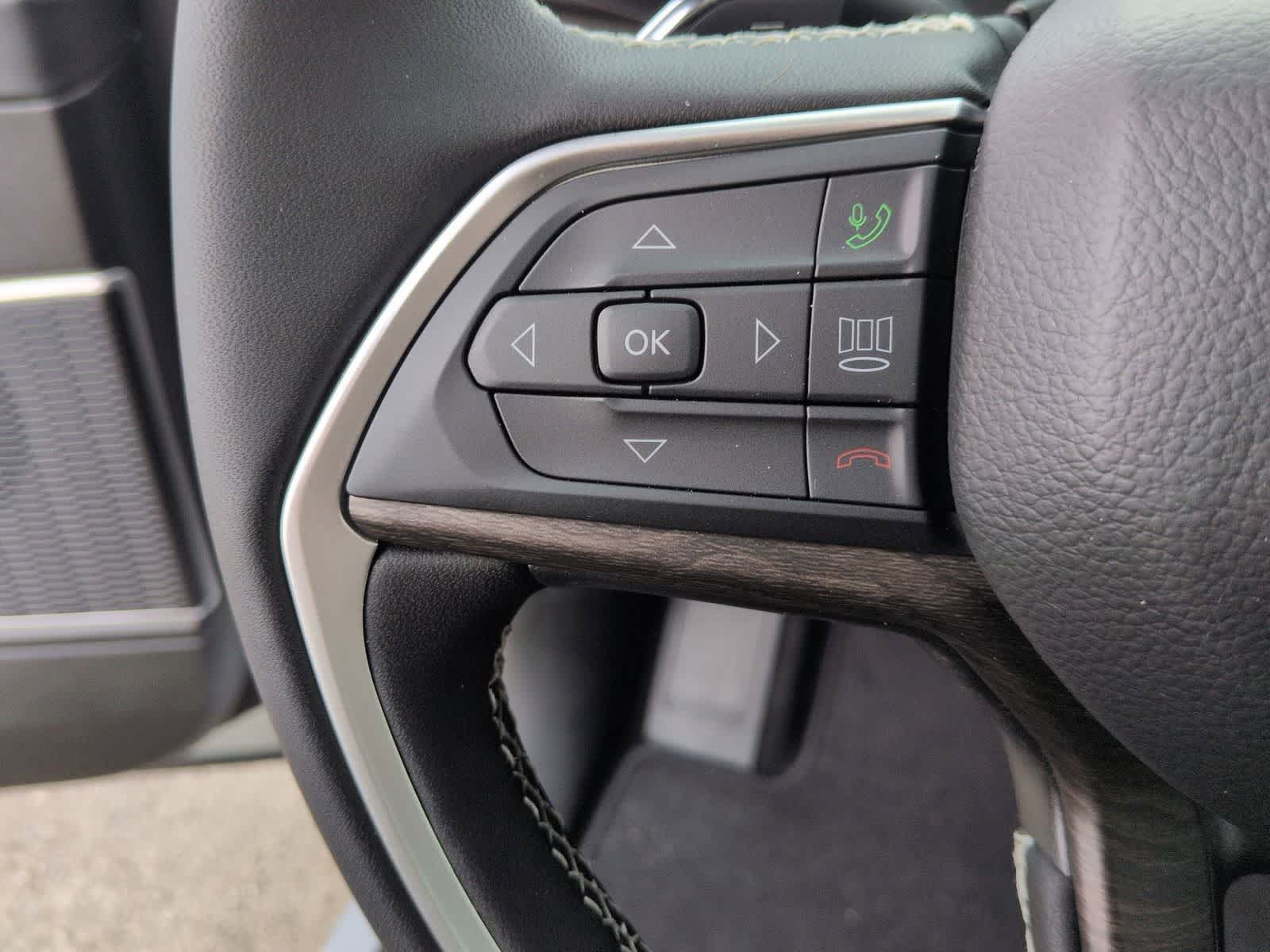 Thumbnail: 2026 Jeep Grand Cherokee L - 20