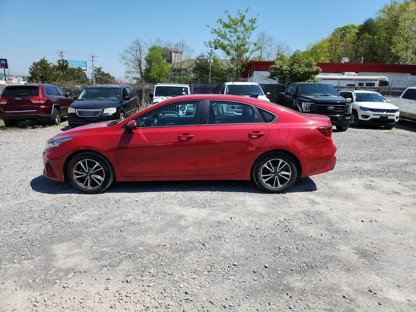 Thumbnail: 2023 Kia Forte - 2