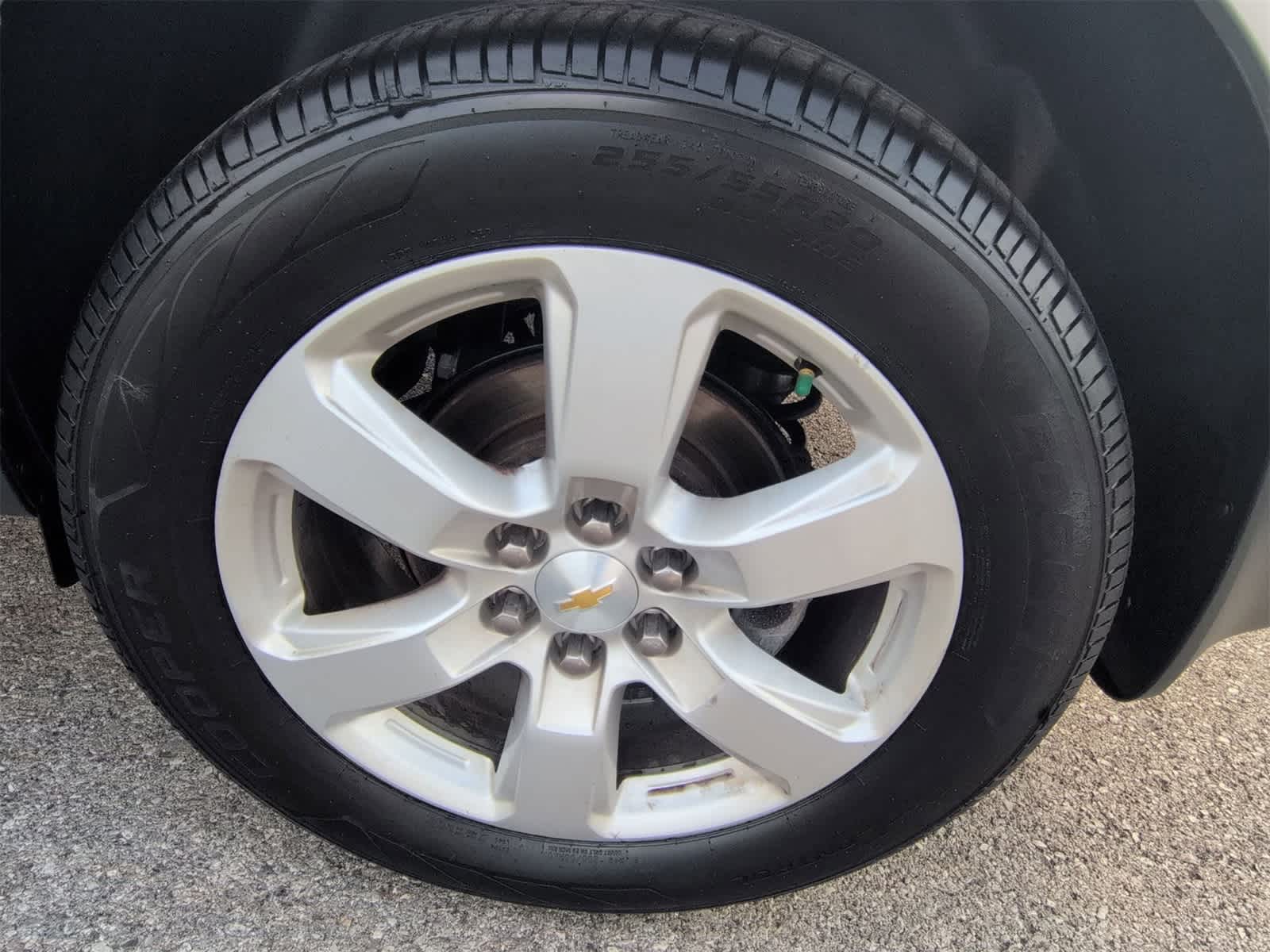 Thumbnail: 2017 Chevrolet Traverse - 14
