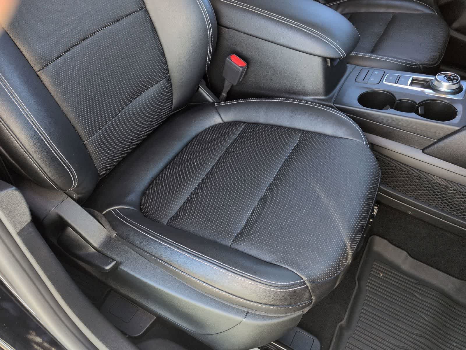 Thumbnail: 2022 Ford Escape - 12