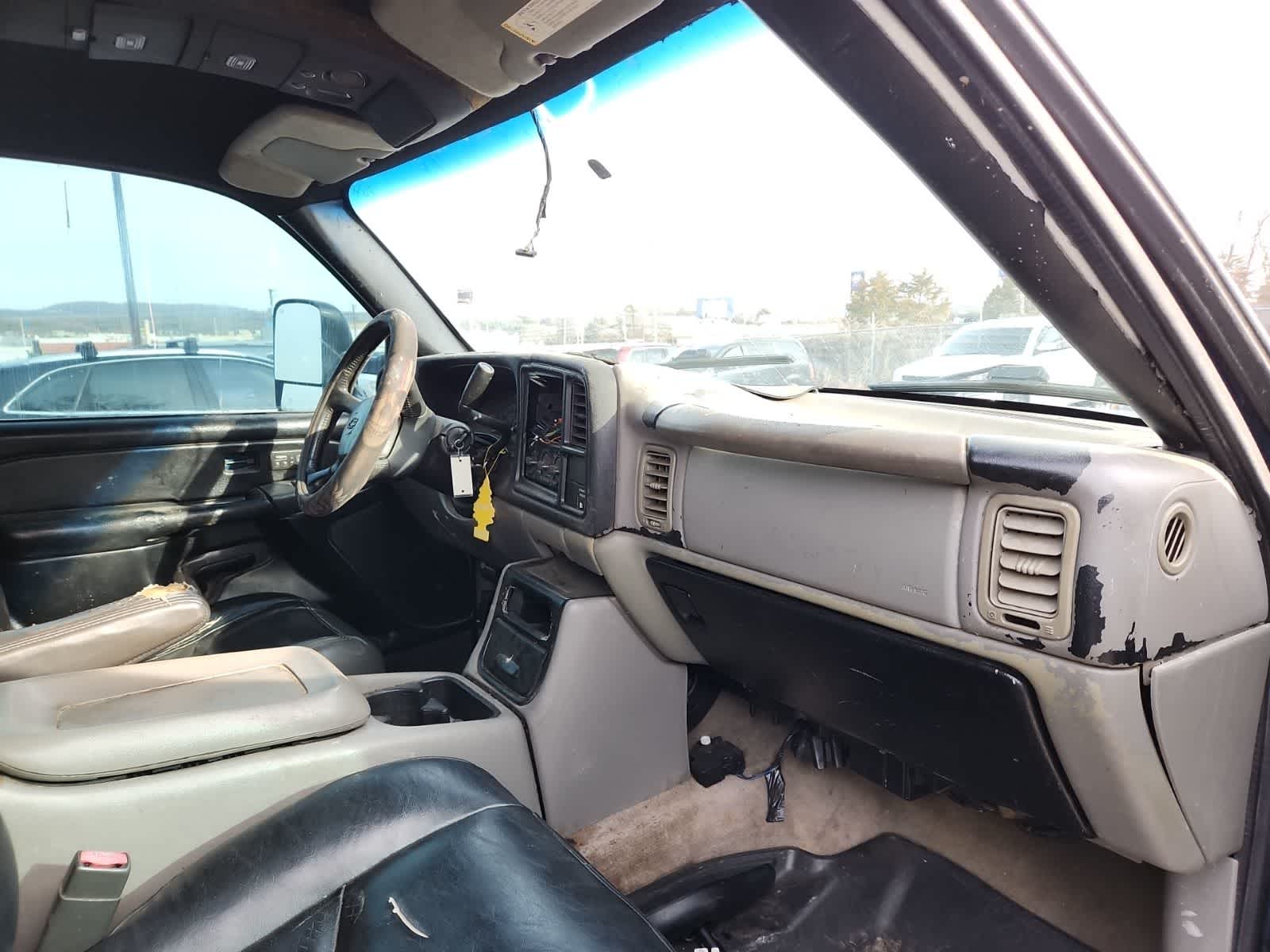 Thumbnail: 2000 Chevrolet Silverado 1500 - 21