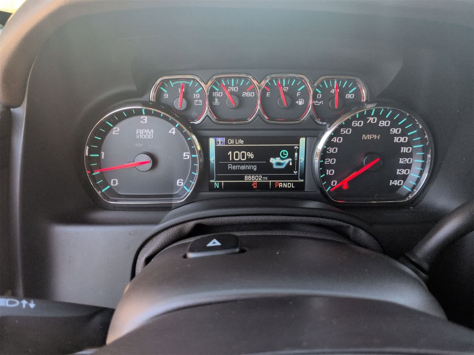 Thumbnail: 2017 Chevrolet Tahoe - 32