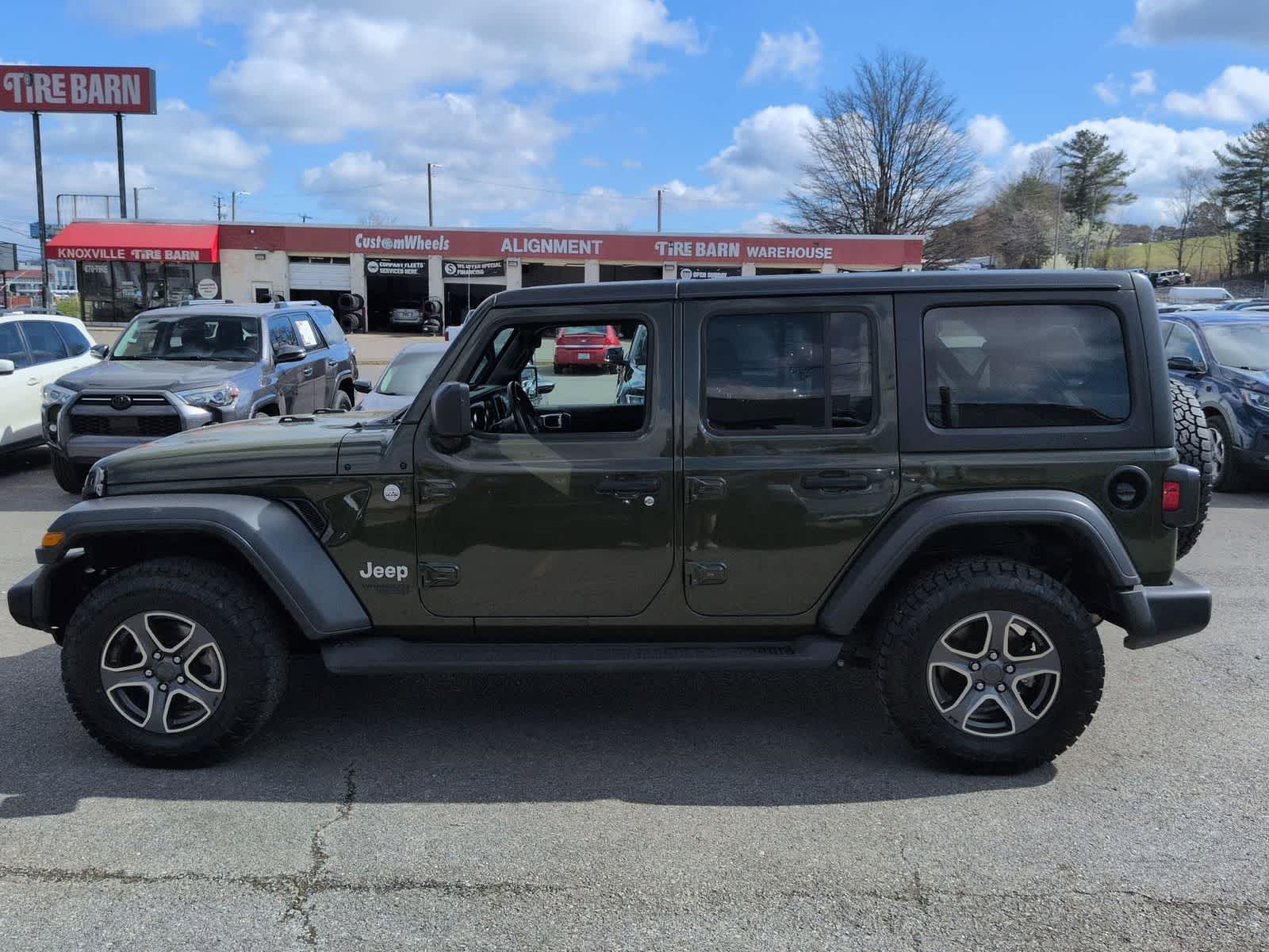 Thumbnail: 2021 Jeep Wrangler - 5