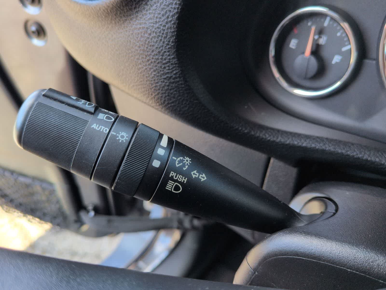 Thumbnail: 2017 Jeep Wrangler - 24