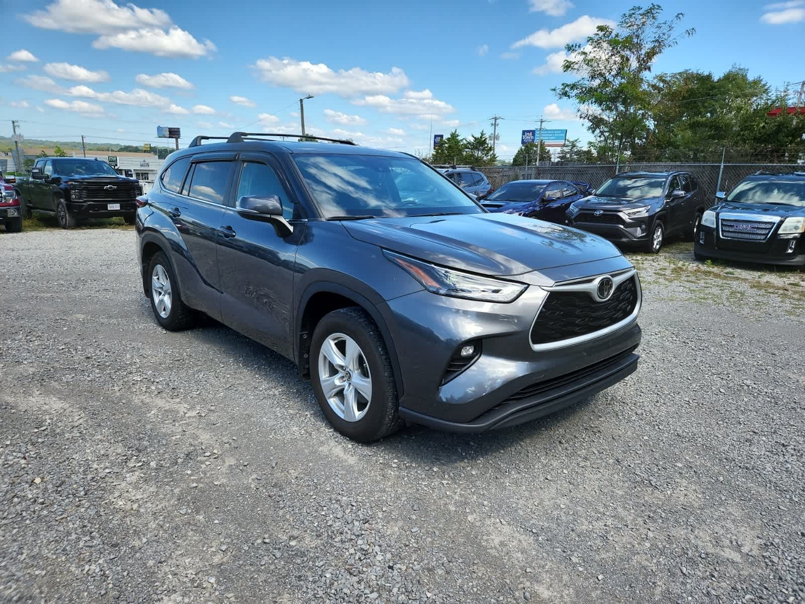 Thumbnail: 2024 Toyota Highlander - 7