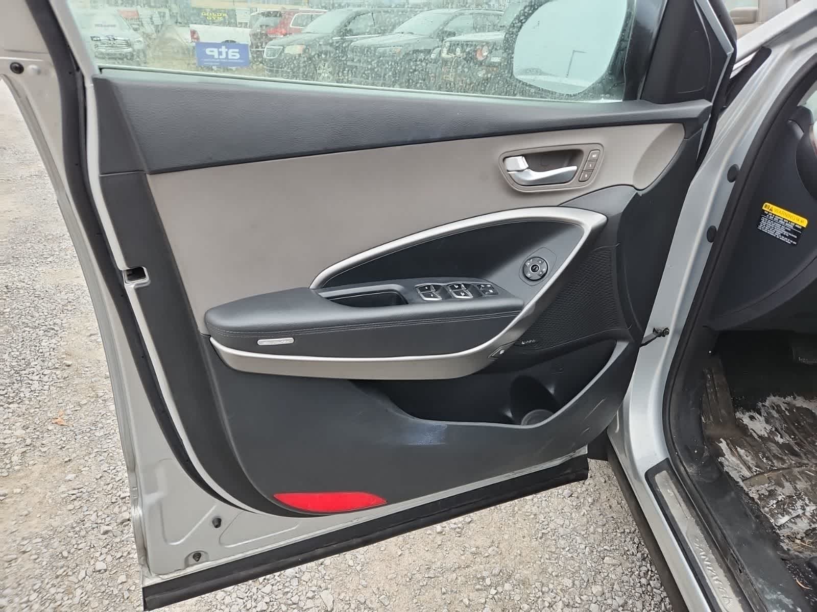 Thumbnail: 2018 Hyundai Santa Fe - 15