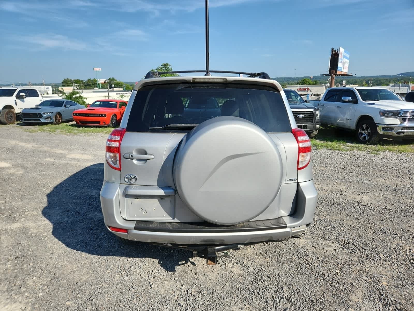 Thumbnail: 2011 Toyota RAV4 - 4