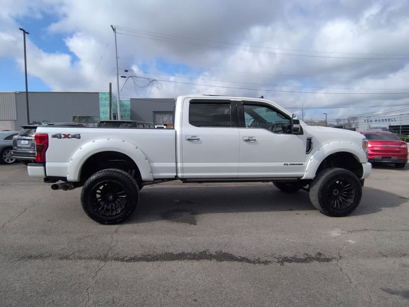 Thumbnail: 2019 Ford Econoline - 9