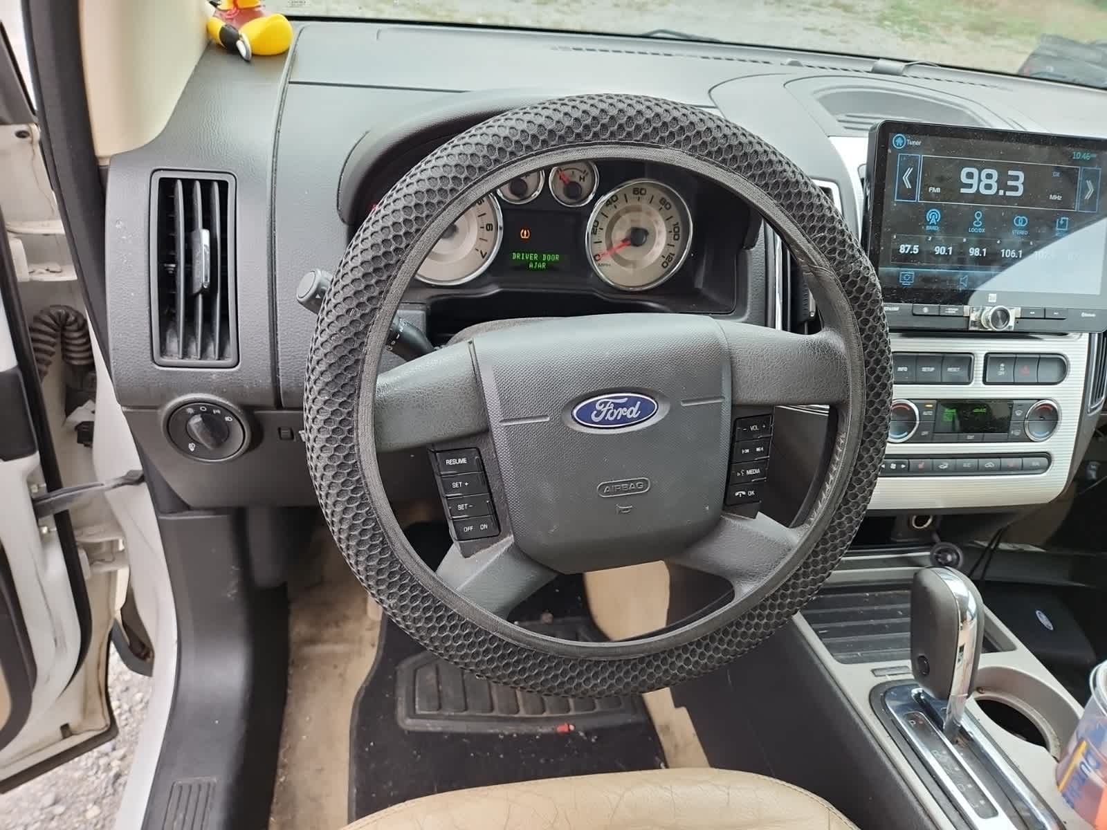 Thumbnail: 2010 Ford Edge - 12