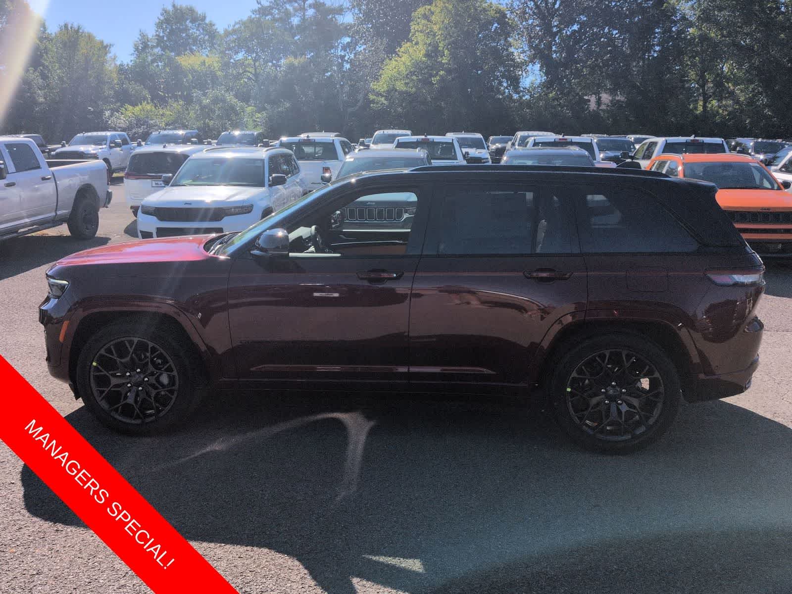 Thumbnail: 2025 Jeep Grand Cherokee - 5