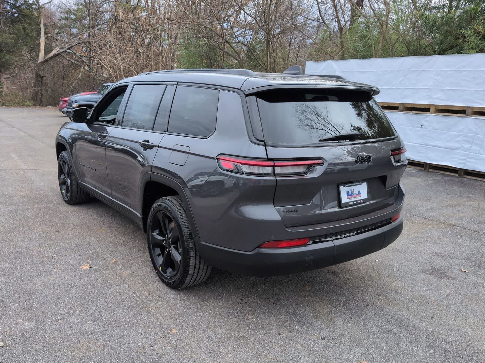 Thumbnail: 2025 Jeep Grand Cherokee L - 6