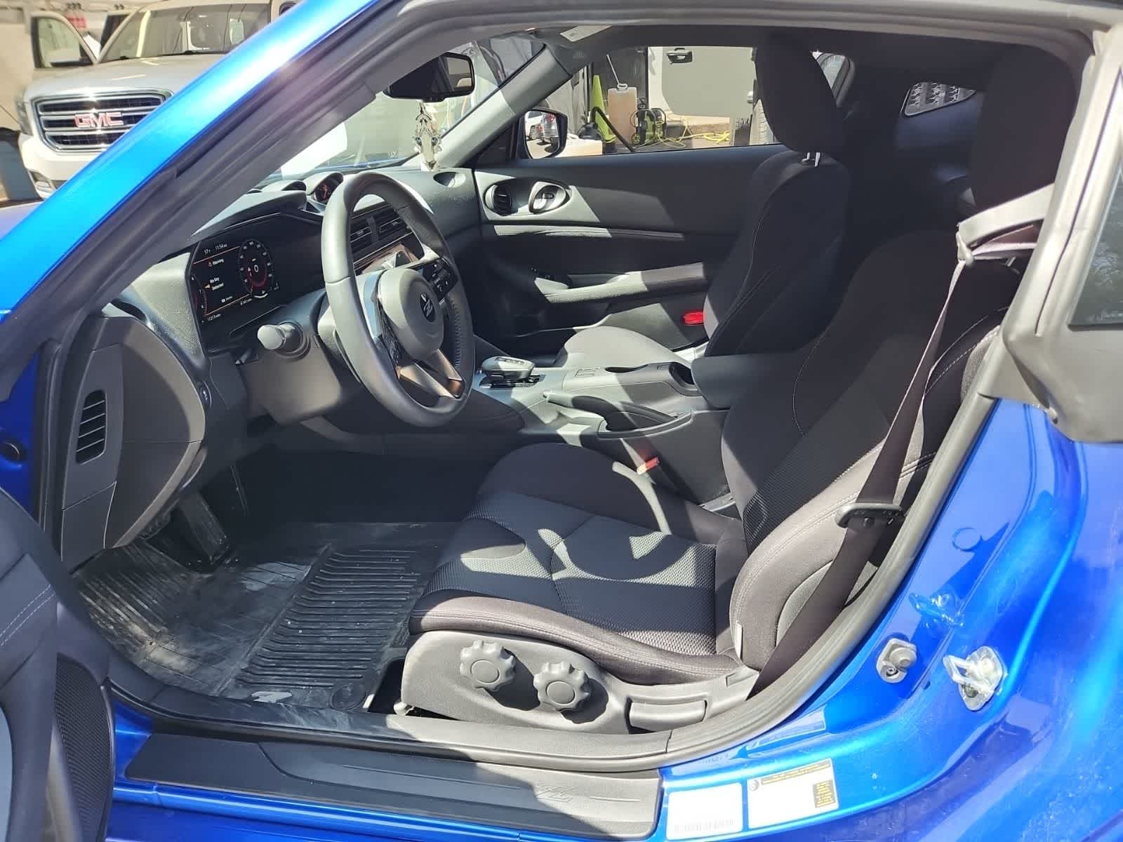 Thumbnail: 2025 Nissan Z - 16