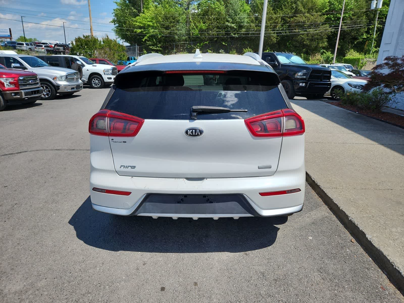 Thumbnail: 2019 Kia Niro - 4