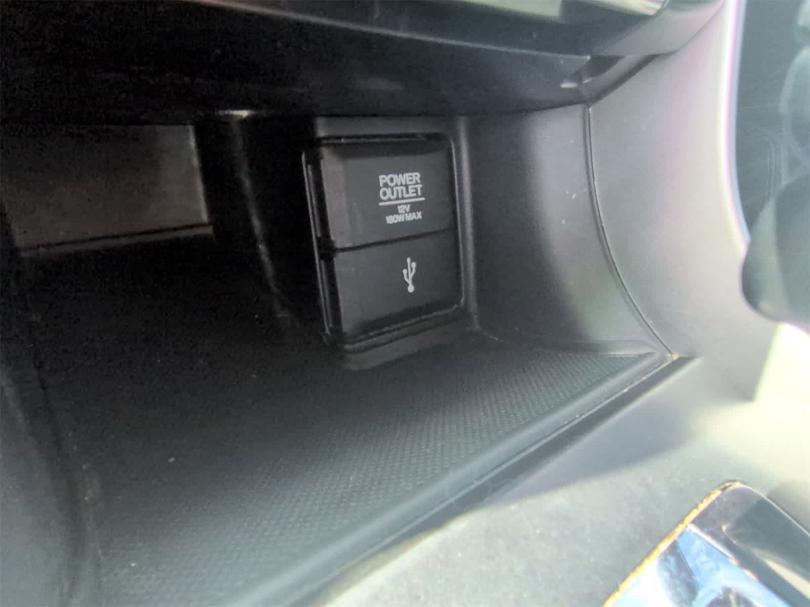 Thumbnail: 2015 Honda Accord - 28