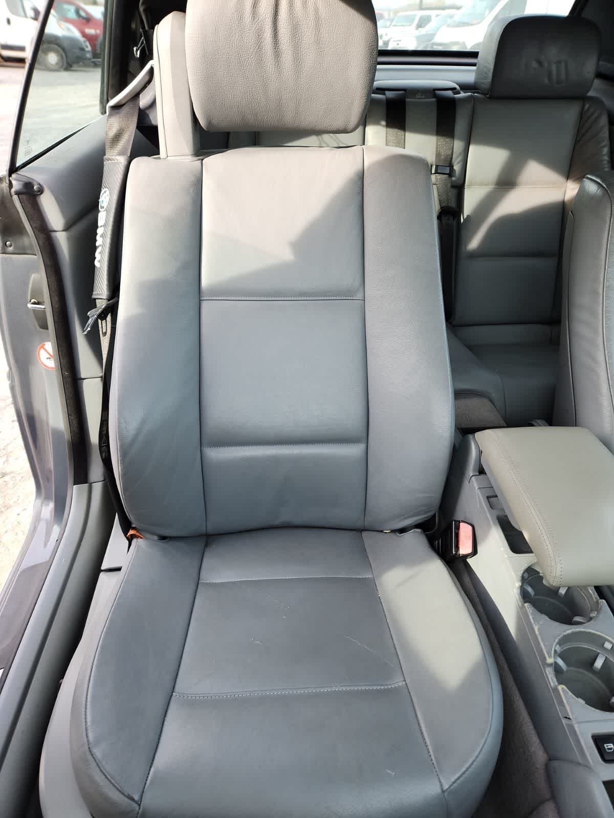 Thumbnail: 2002 BMW 3 Series - 20