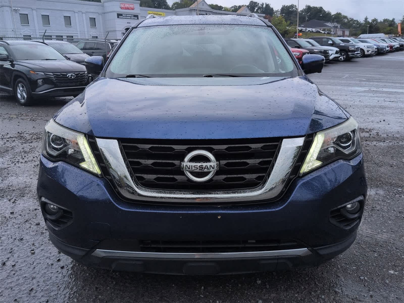 Thumbnail: 2020 Nissan Pathfinder - 3