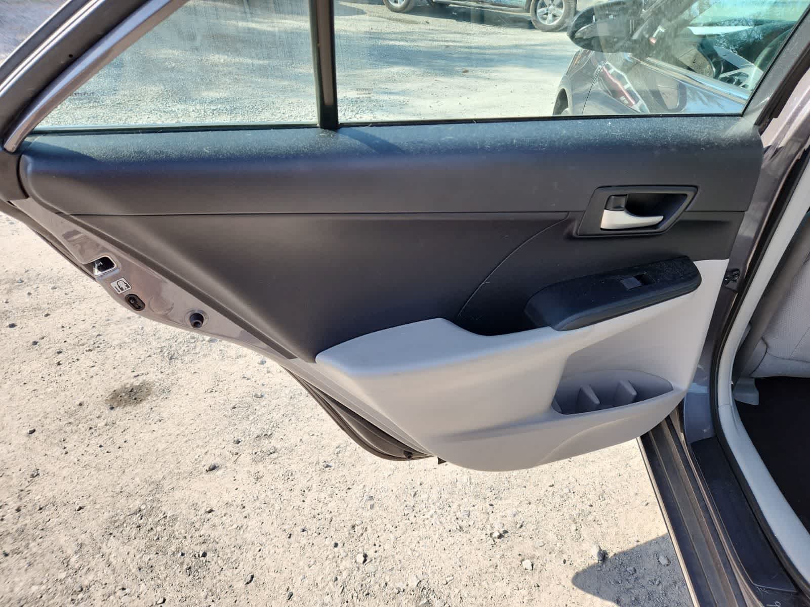 Thumbnail: 2014 Toyota Camry - 26