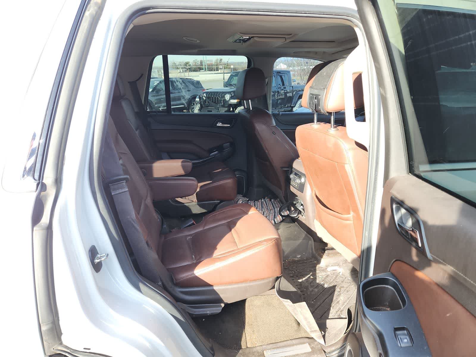 Thumbnail: 2017 Chevrolet Tahoe - 23