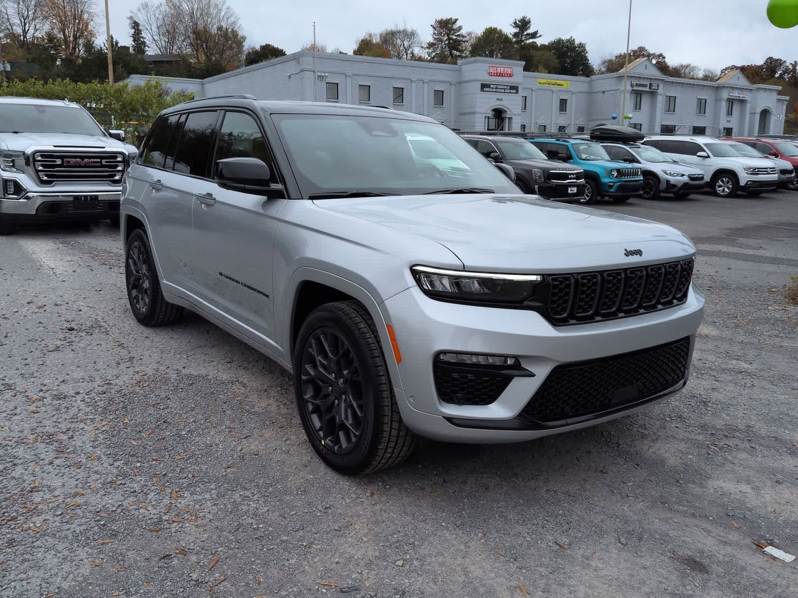 Thumbnail: 2025 Jeep Grand Cherokee - 2