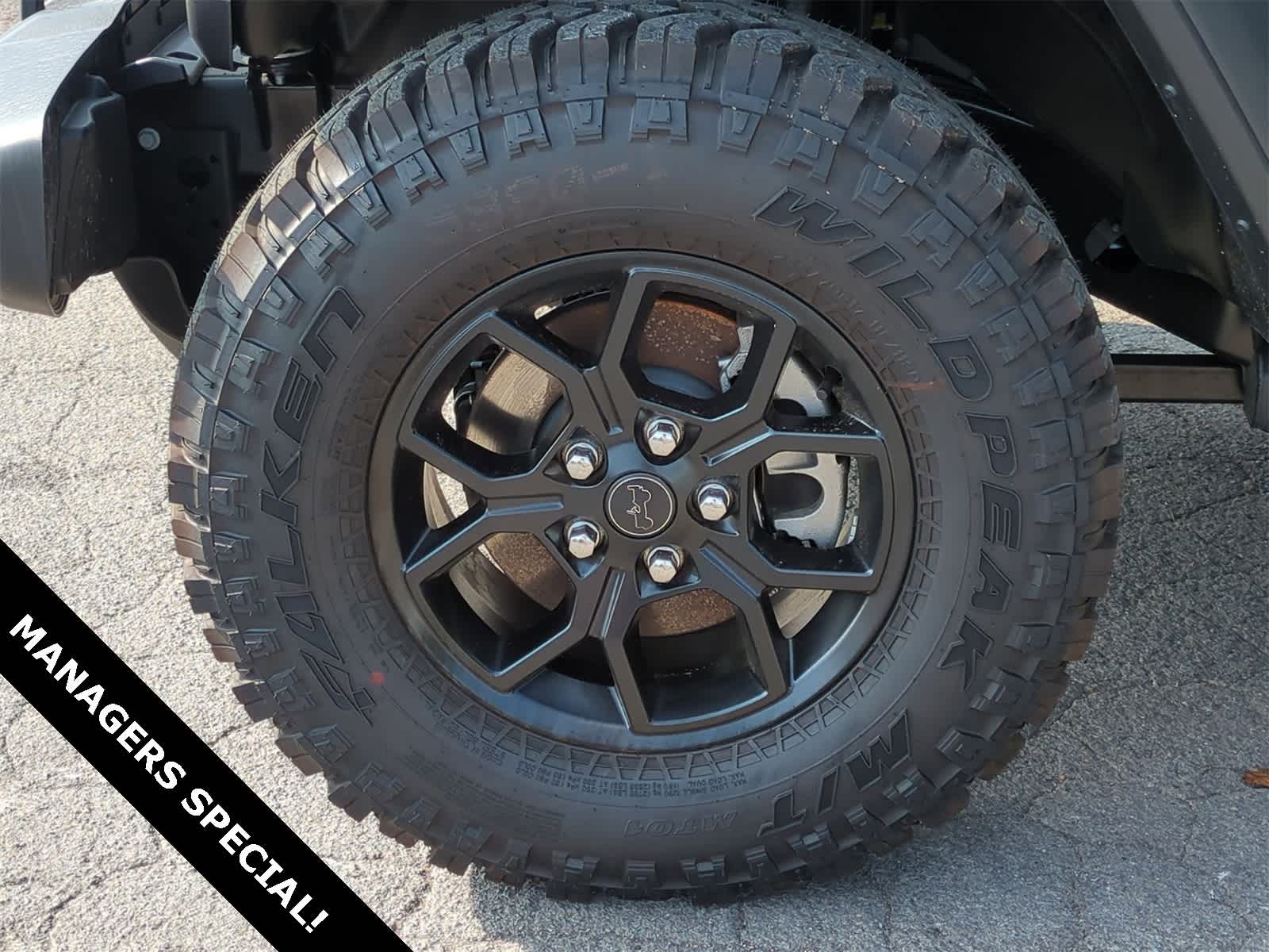 Thumbnail: 2025 Jeep Wrangler - 14
