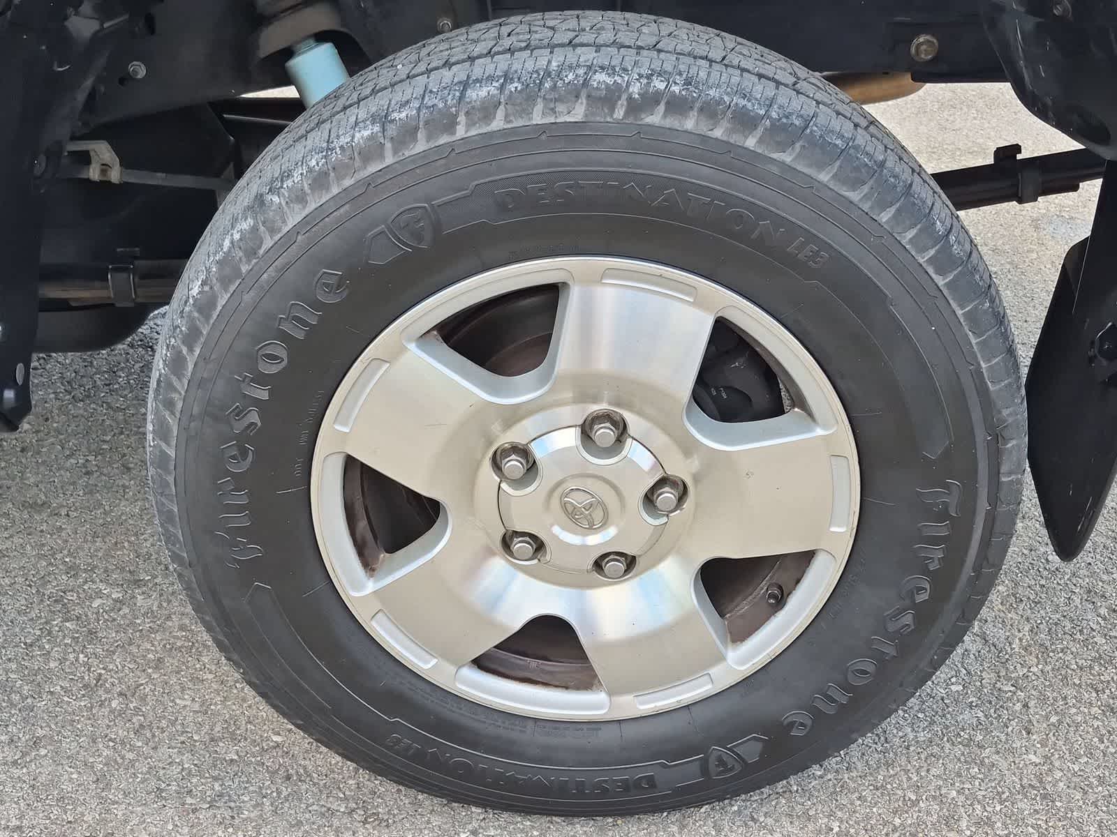 Thumbnail: 2010 Toyota Tundra - 11