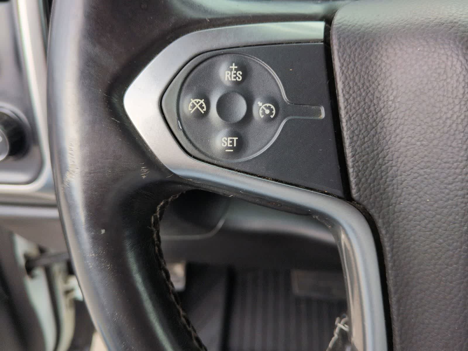 Thumbnail: 2017 Chevrolet Silverado 2500 - 23