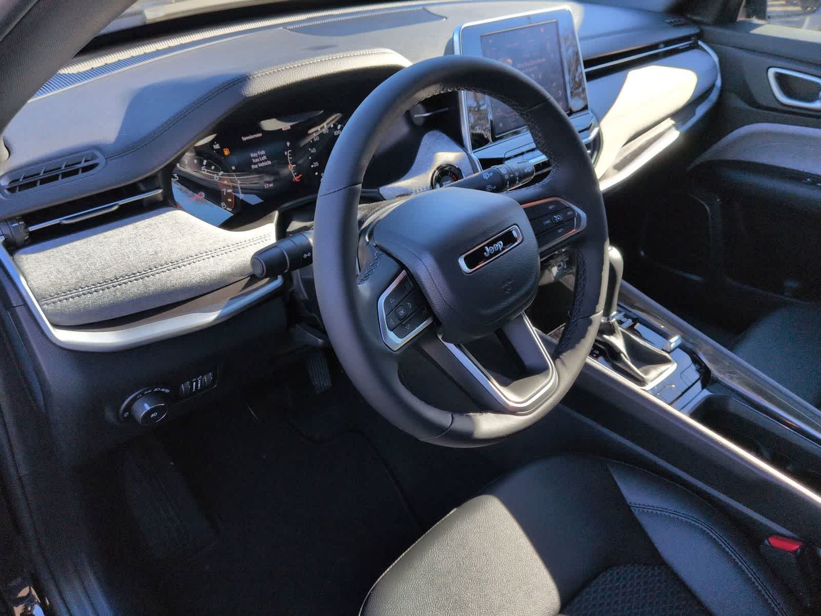 Thumbnail: 2026 Jeep Compass - 10