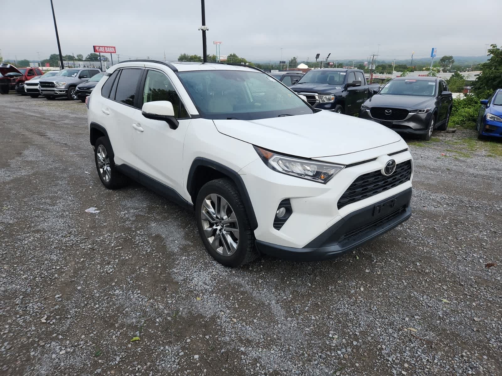 Thumbnail: 2019 Toyota RAV4 - 7