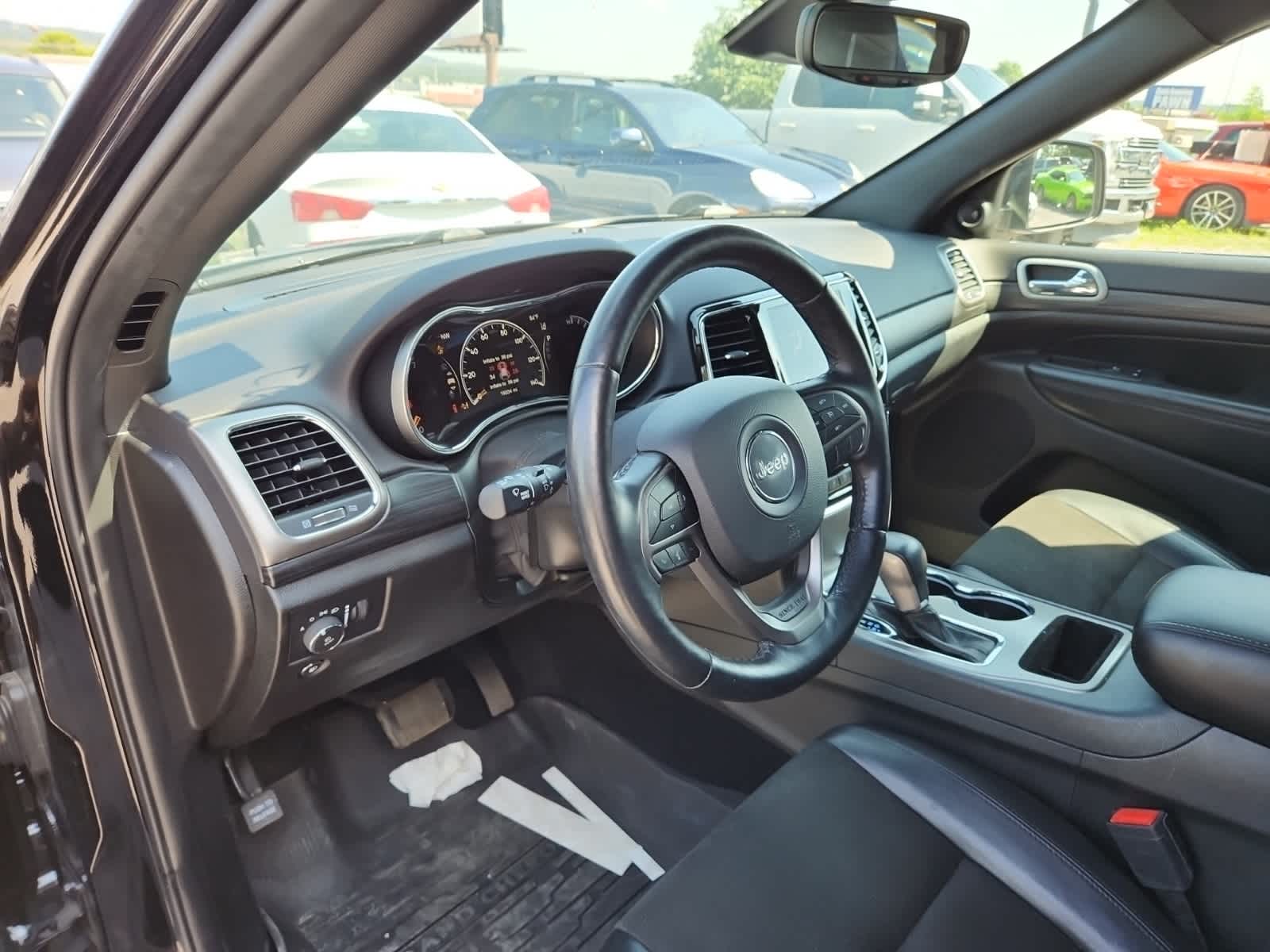 Thumbnail: 2021 Jeep Grand Cherokee - 13