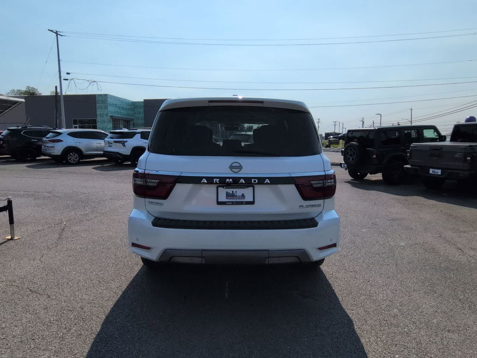 Thumbnail: 2021 Nissan Armada - 7