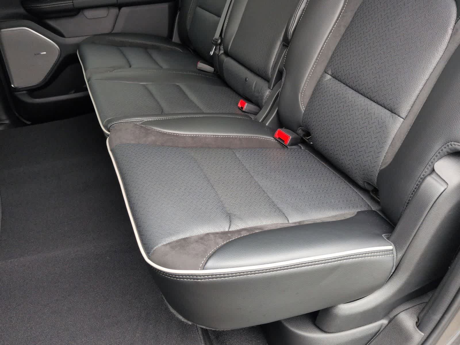 Thumbnail: 2026 RAM 1500 - 19