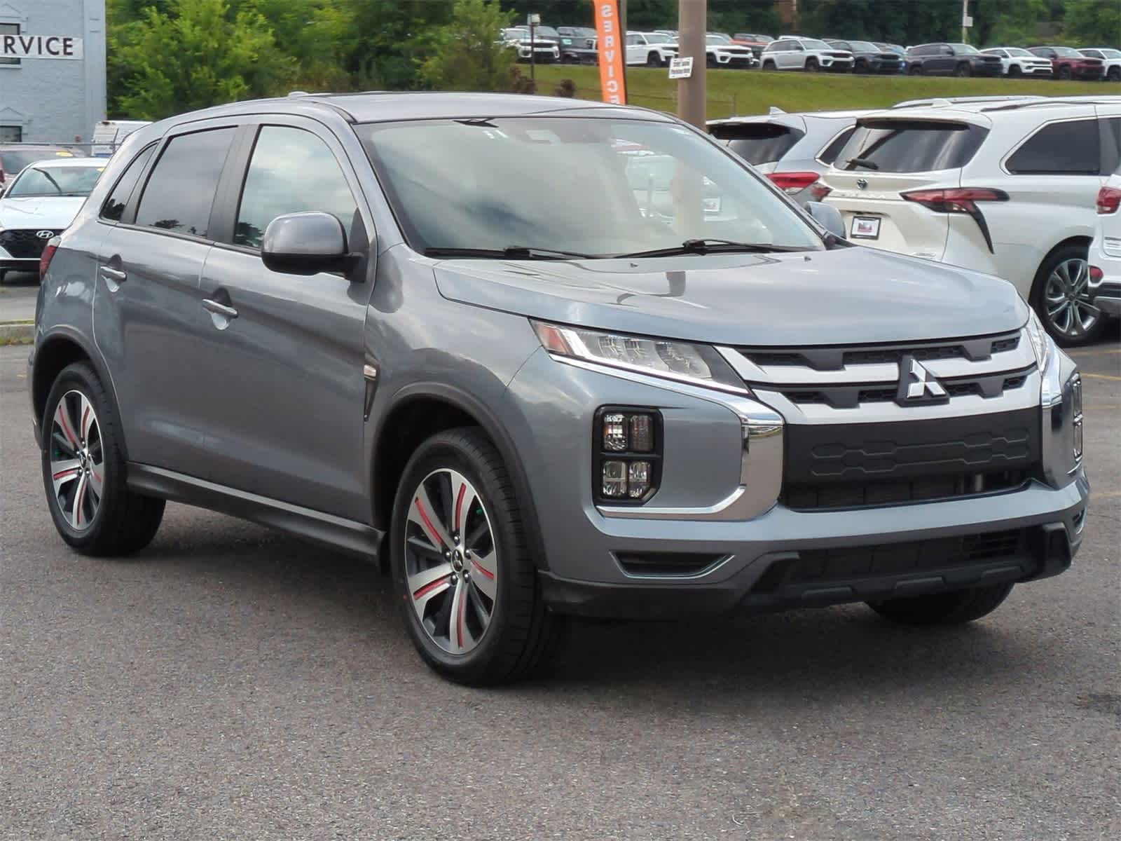 Thumbnail: 2022 Mitsubishi Outlander Sport - 2