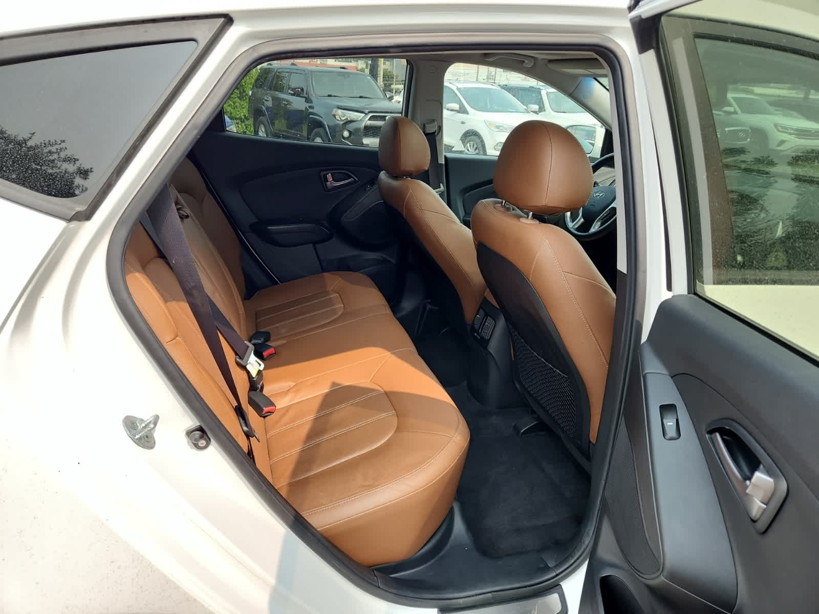 Thumbnail: 2015 Hyundai Tucson - 23