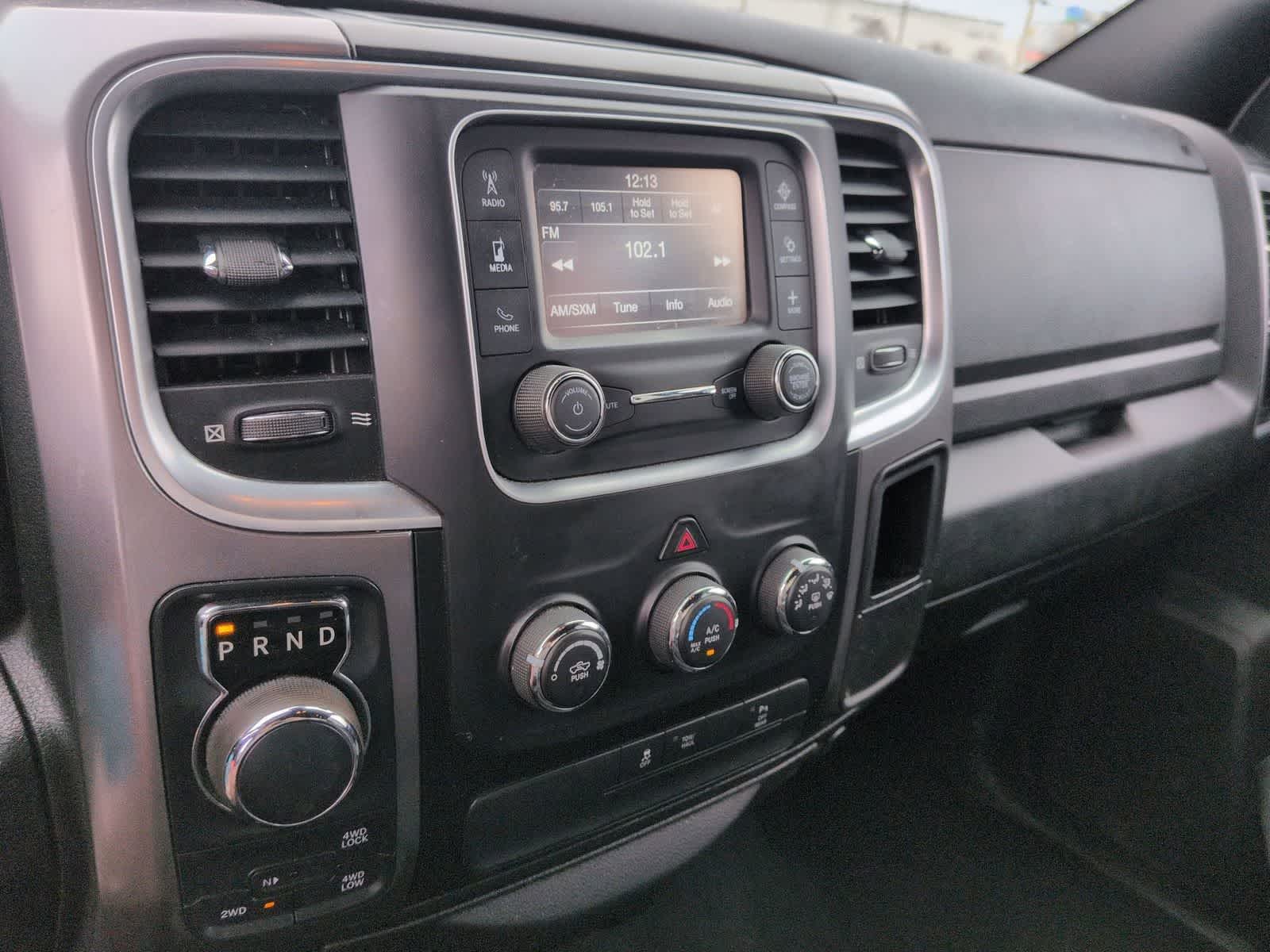 Thumbnail: 2021 RAM 1500 Classic - 25