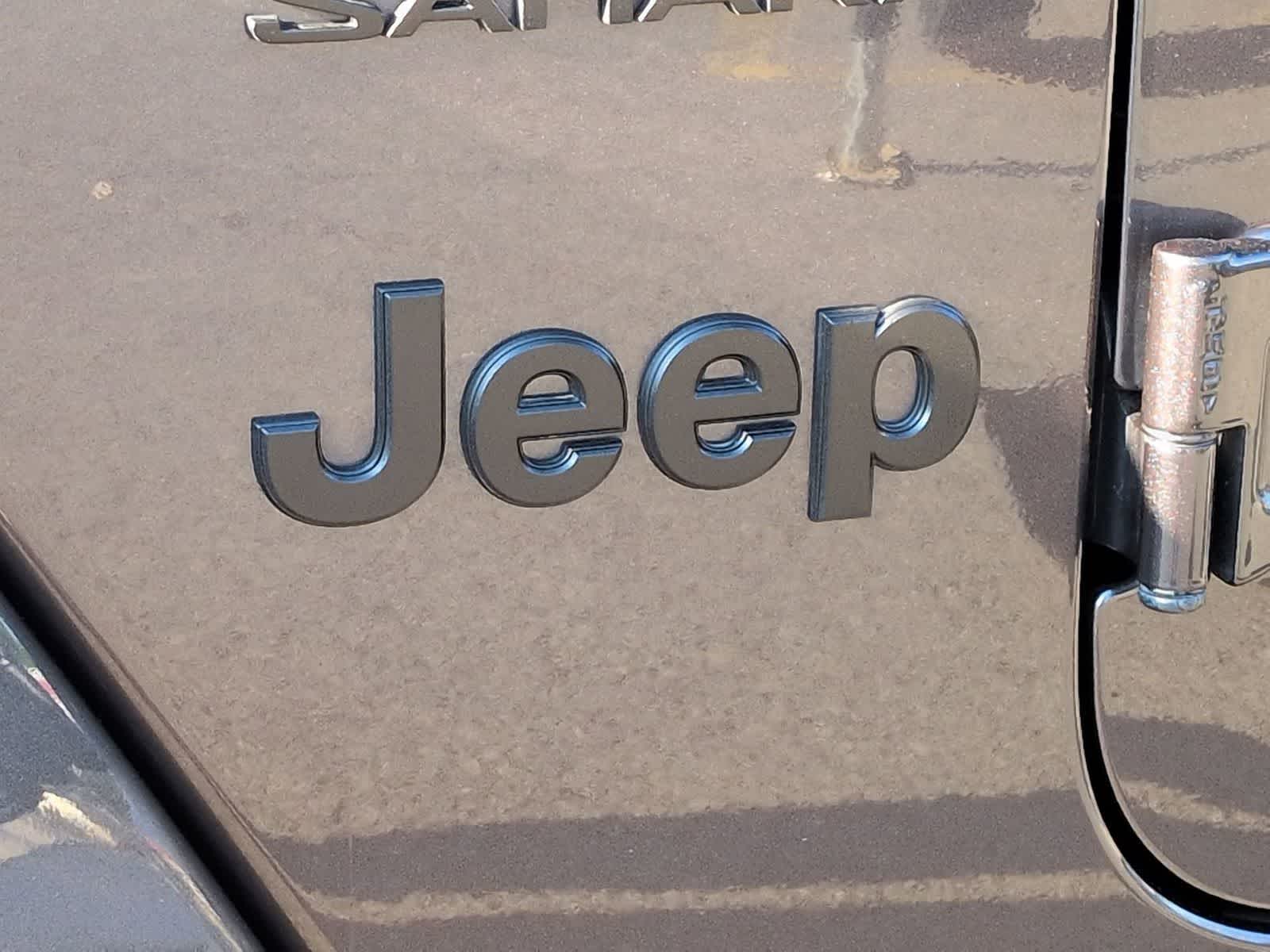 Thumbnail: 2021 Jeep Wrangler - 11