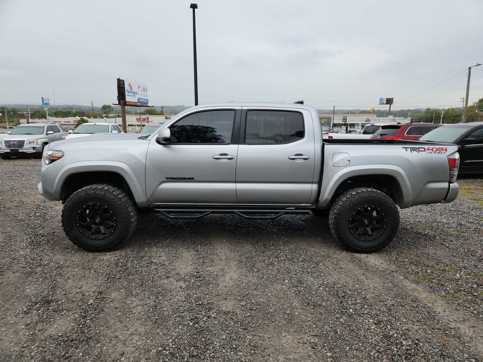 Thumbnail: 2022 Toyota Tacoma - 2