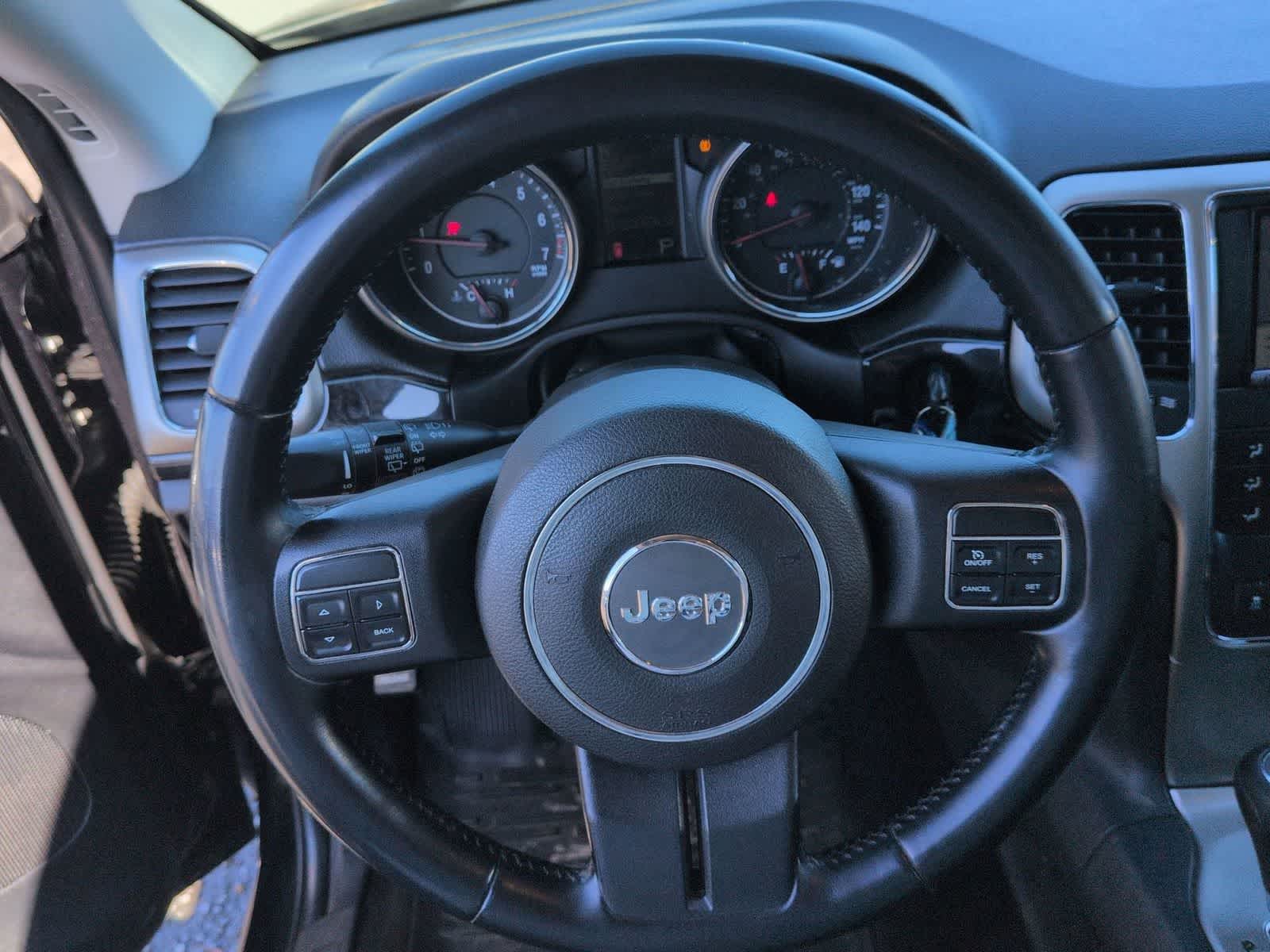 Thumbnail: 2012 Jeep Grand Cherokee - 20