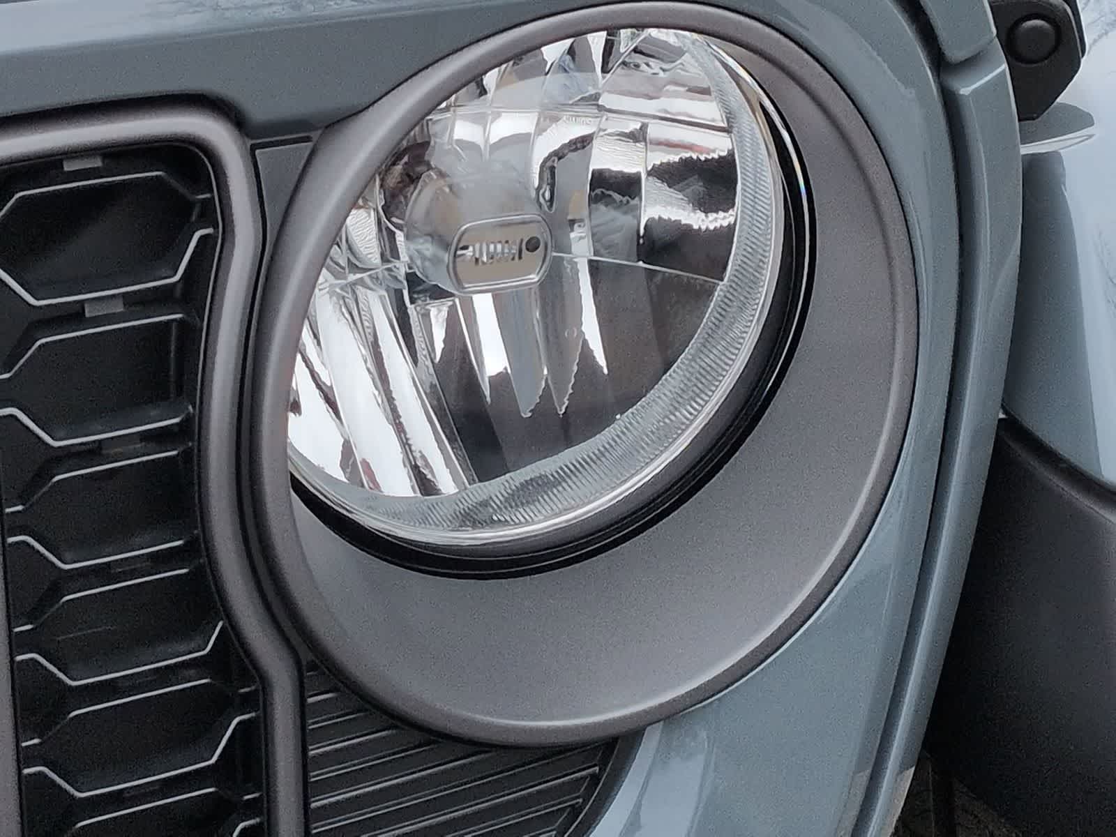 Thumbnail: 2026 Jeep Gladiator - 11