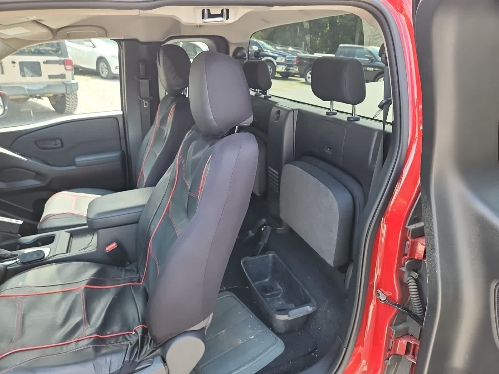 Thumbnail: 2022 Nissan Frontier - 18